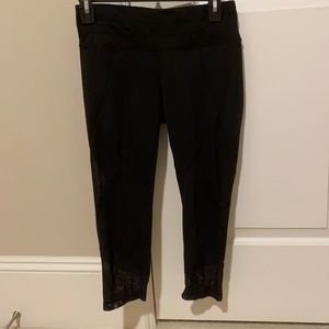 Cropped Black Athleta leggings size small
